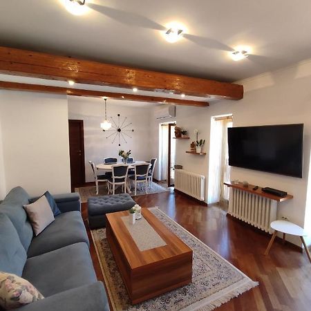 Deluxe Apartment Lejla - Free Garage Parking SJJ Esterno foto