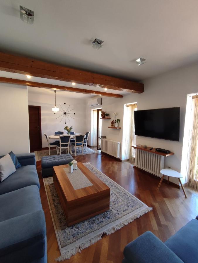 Deluxe Apartment Lejla - Free Garage Parking SJJ Esterno foto