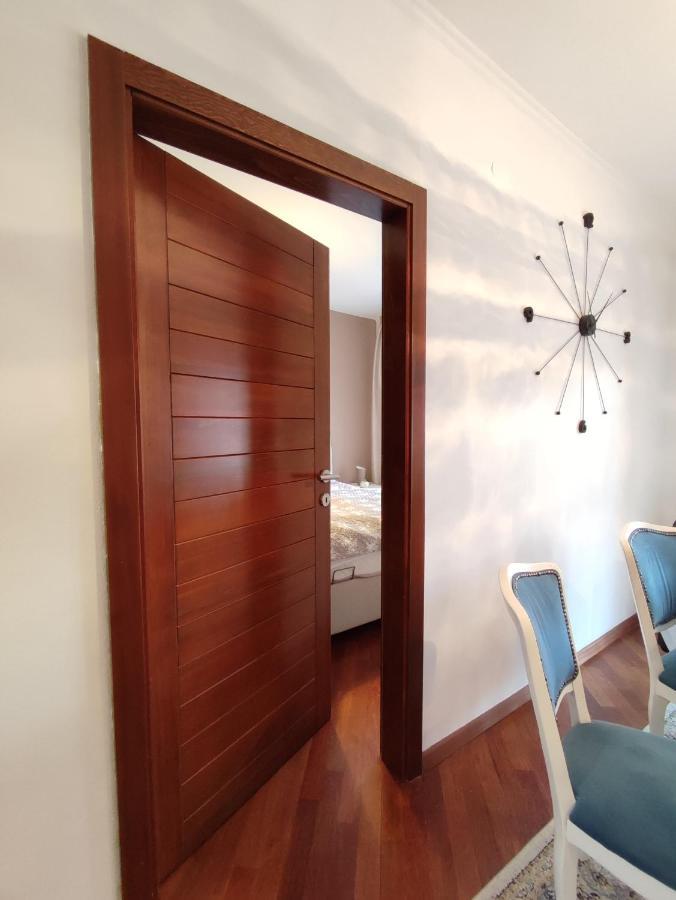 Deluxe Apartment Lejla - Free Garage Parking SJJ Esterno foto